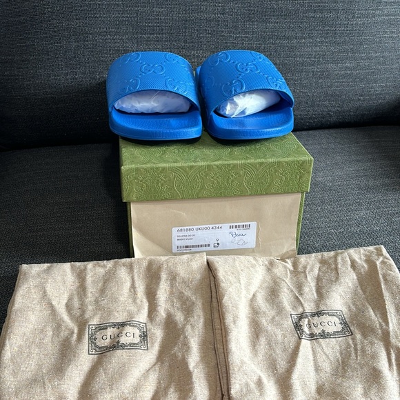 Gucci men slides (Authentic) - Picture 2 of 5